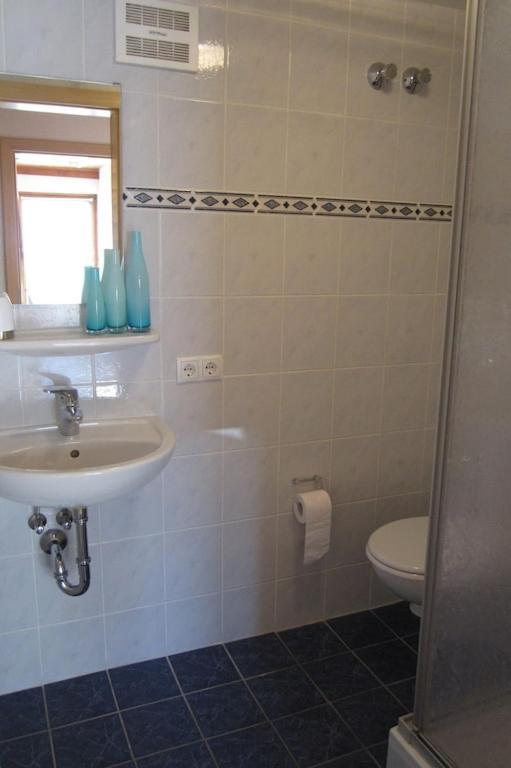 Haus Anna Louise - Niedernsill Appartement Buitenkant foto