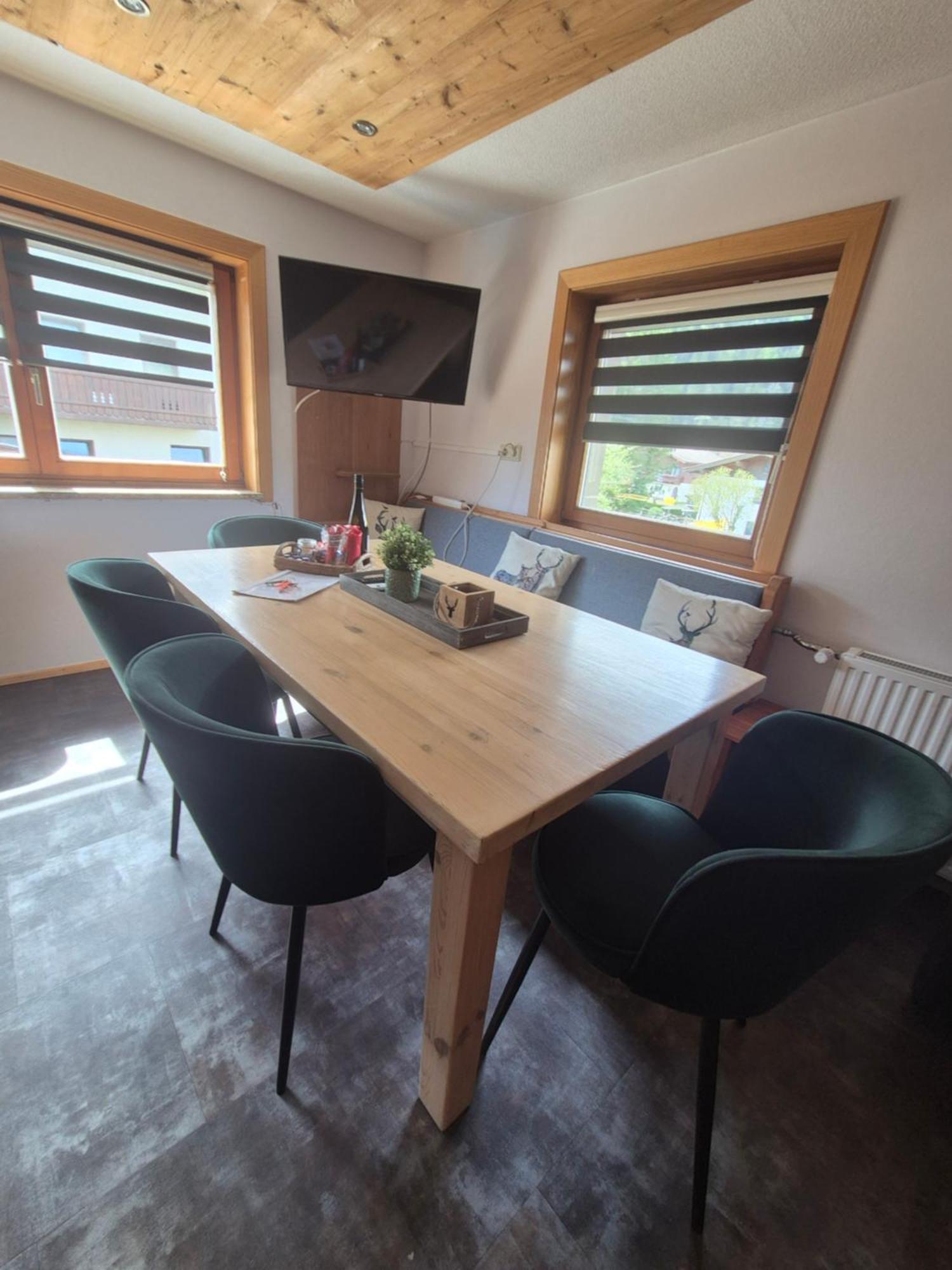 Haus Anna Louise - Niedernsill Appartement Buitenkant foto
